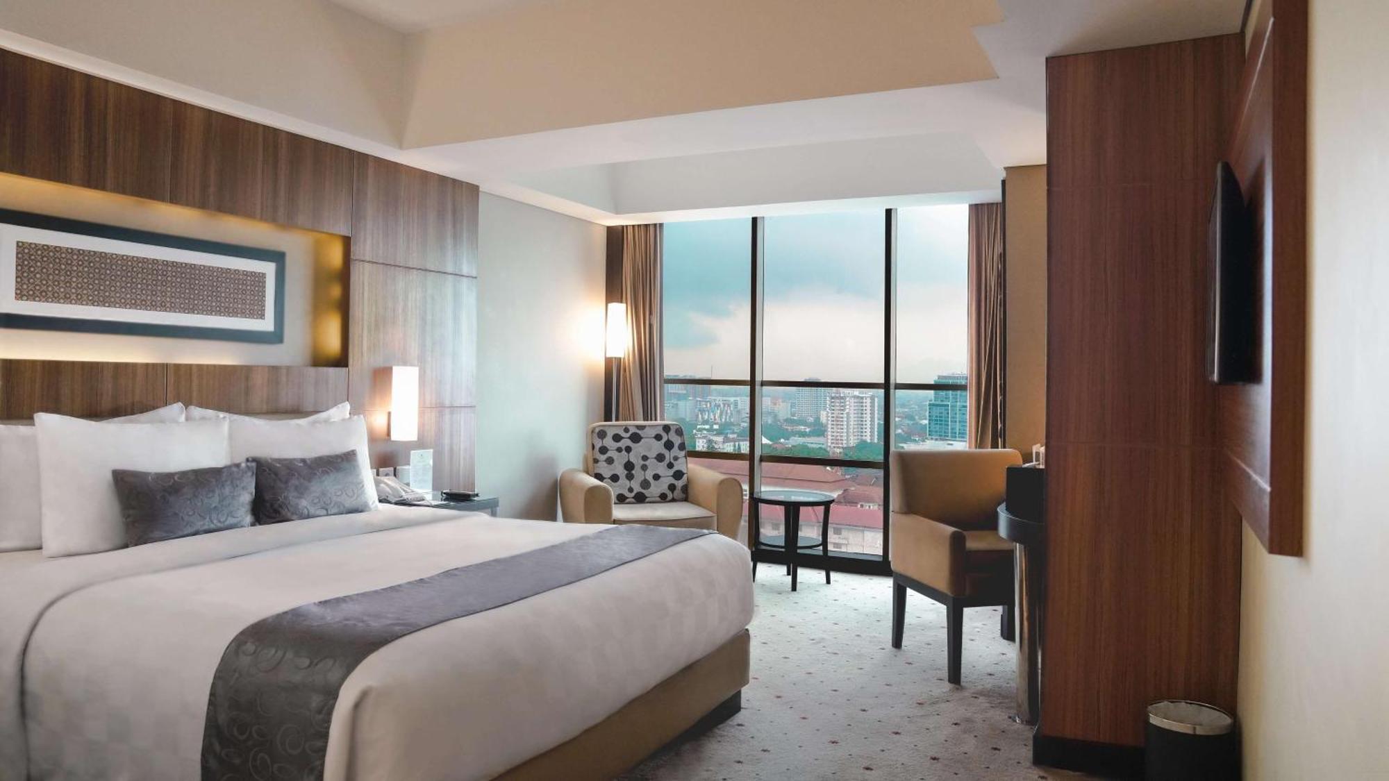 Best Western Premier La Grande Bandung Bagian luar foto